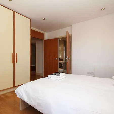 Heart Of City: Sleeps 6 Apartamento *