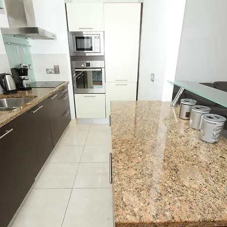 Heart Of City: Sleeps 6